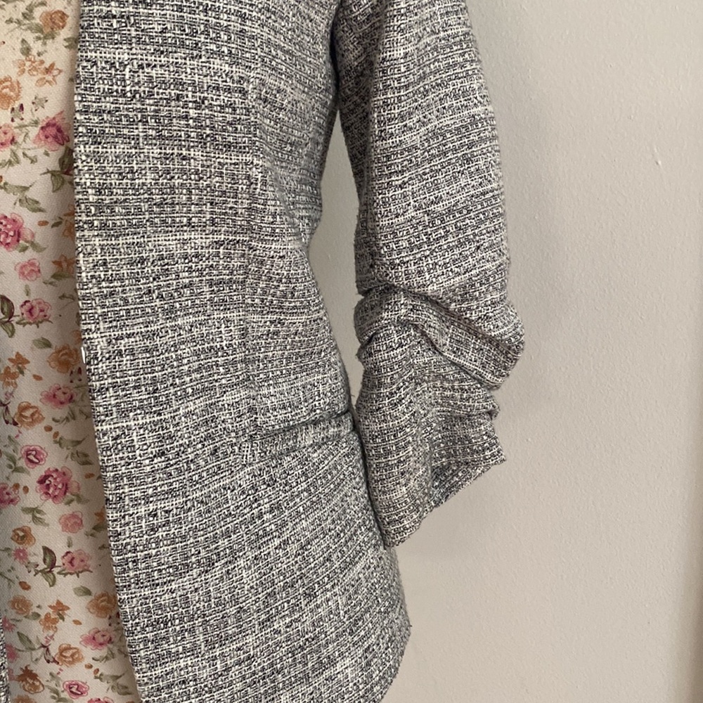h&m blazer - Picture 3 of 4